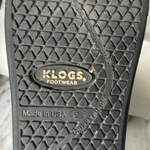 Klogs Footwear Men's Shark‎ Black- Sz 9 (Medium width) - Picture 9 of 9
